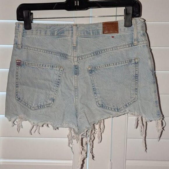 BDG Urban Outfitters Girlfriend High Rise Waisted Cut Off Raw Hem Jean Shorts 4 - Picture 3 of 3